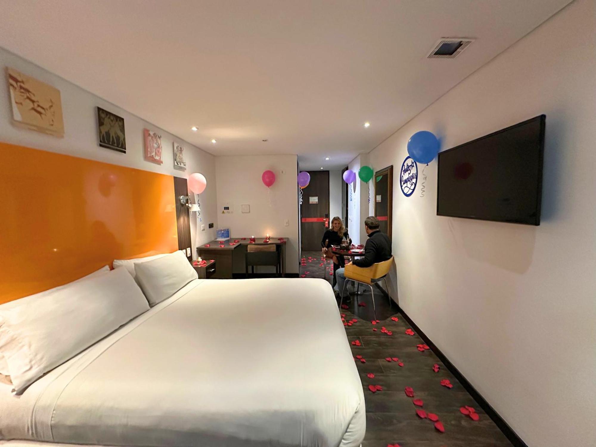 Hotel 104 Art Suites Bogotá Zewnętrze zdjęcie